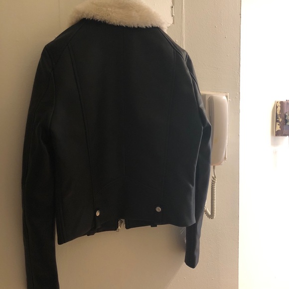 New BlankNYC Black Vegan Leather Shearling Jacket - Picture 6 of 6